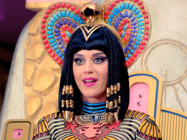 Video Musik Kontroversial Katy Perry Pecahkan Rekor di YouTube!